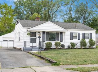 875 Lenore Ave, Columbus, OH 43224