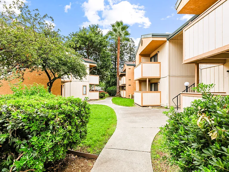 Fawn Terrace — Photo 1