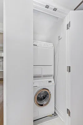 Rented by Keller Williams NYC | media 27