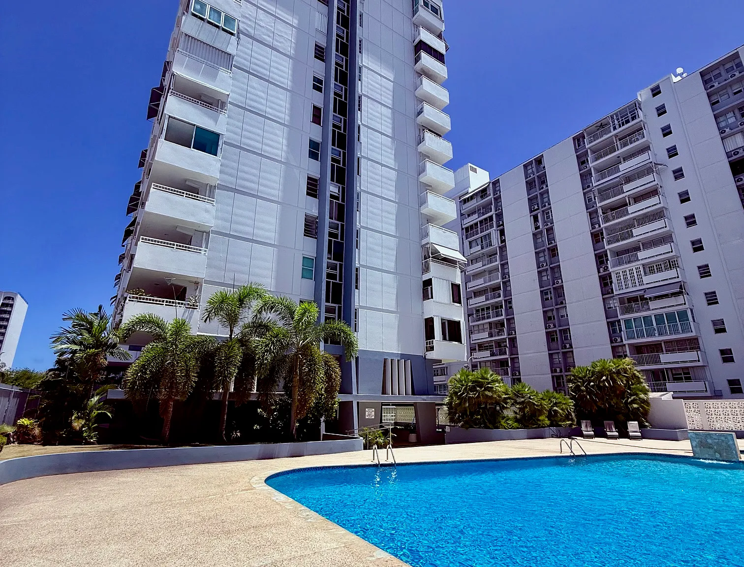 2 bed, $1,800 — Photo 2