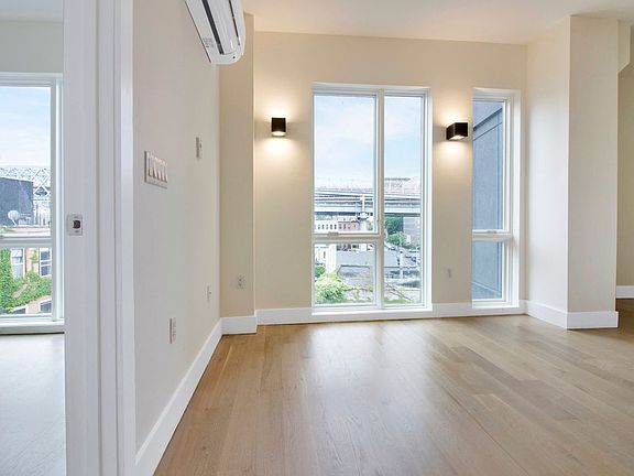 2nd image of 440 Wythe Ave APT 7D