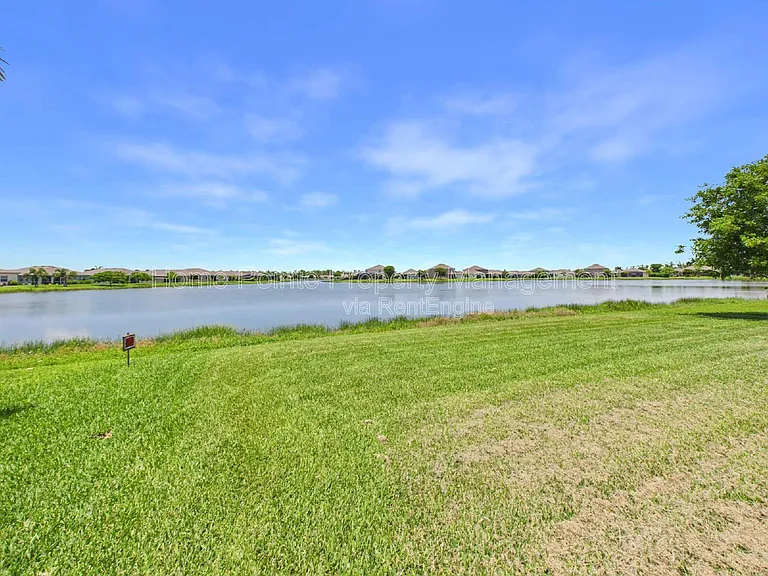 3420 Cancun Ct — Photo 21