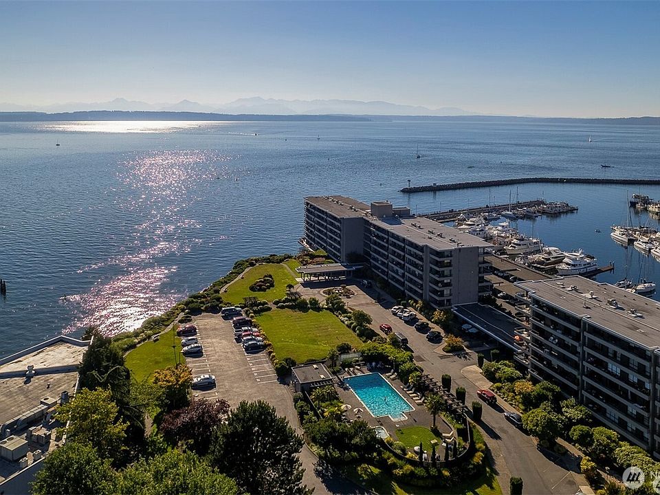 1st image of 6535 Seaview Avenue NW #104B