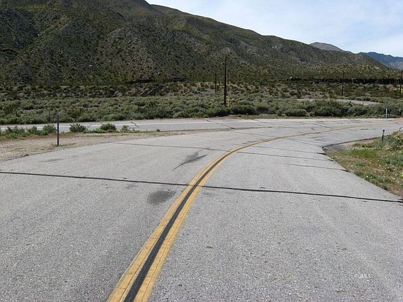 4th image of 350 Little Lake Rd