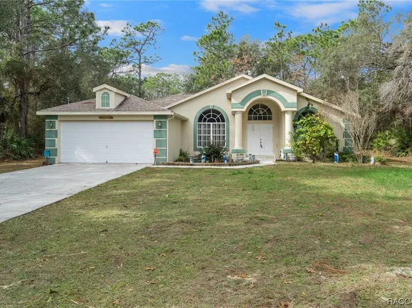 2388 S Bascombe Ave, Homosassa, FL 34448