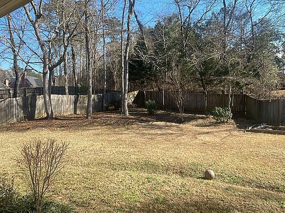 5th image of 4702 Walnut Hill Dr