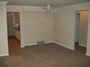 2002 Tall Oaks Dr APT 3A, Aurora, IL