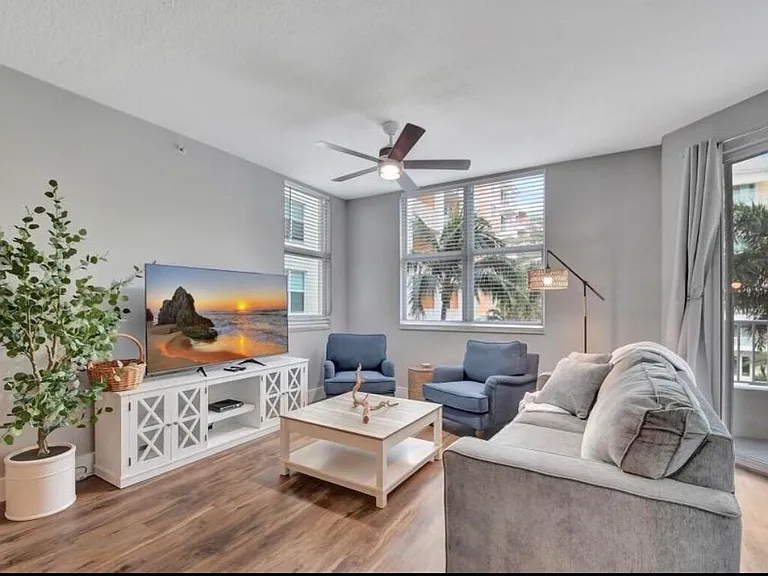804 E Windward Way #316 — Photo 55