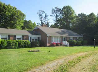 89 Elliott Hurt Rd, Kenbridge, VA 23944