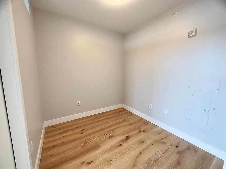 191 Washington St #711 — Photo 21