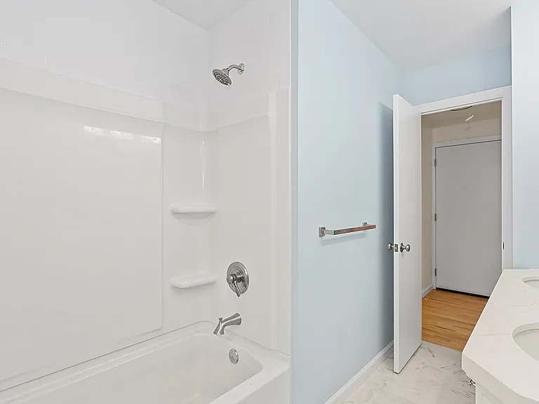 148 Arlington Ave #2 — Photo 9