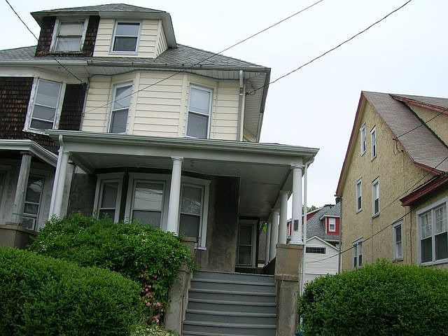 1st image of 249 Bedford Ave