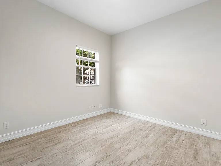 Guest Bedroom 1