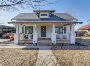 323 N Rhodes Ave, Pretty Prairie, KS 67570