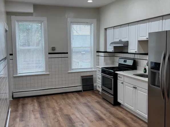 708 6th St Floor 2, Union City, NJ 07087