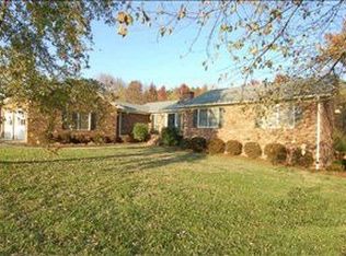 118 Cameron Rd, Lexington, NC 27295