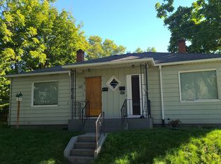 1027-1029 7th St #D, Lewiston, ID 83501