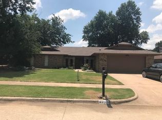 4210 Hunters Hill Rd, Norman, OK 73072