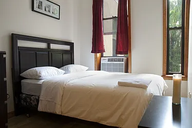 Rented by Easy Rental LLC