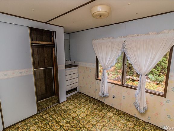 5th image of 21 N Mount Washington Ct