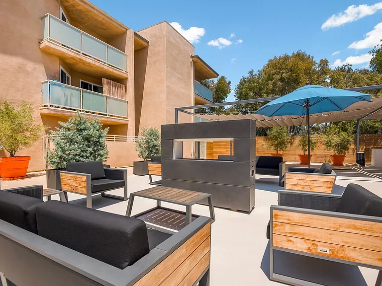 3700 Sepulveda Apartments — Photo 50