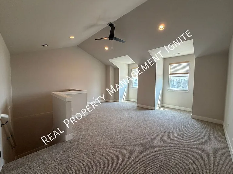 63087 Boyd Acres Rd — Photo 17