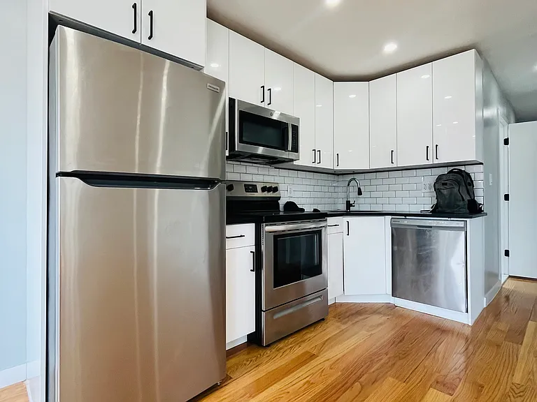 6512 Almeda Ave #1 — Photo 6