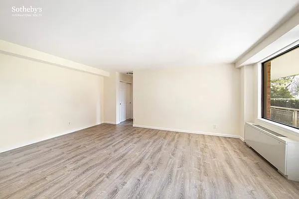 Sold by Sotheby's International Realty | media 30