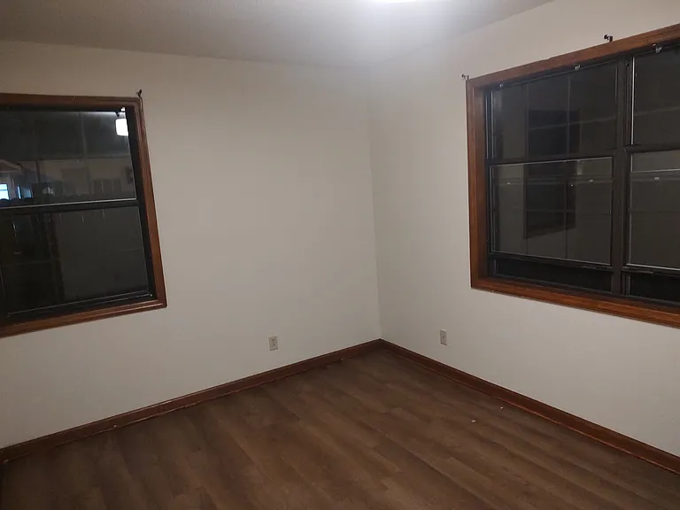 1150 Dickinson St — Photo 10