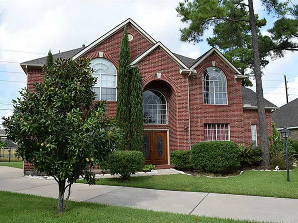 19203 Cougar Peak Dr, Tomball, TX 77377