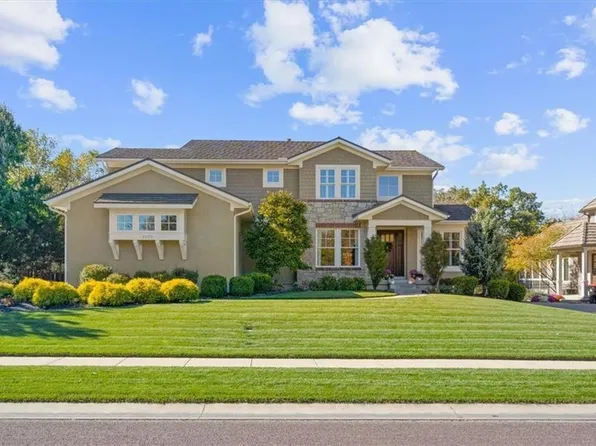 3208 W 154th St, Overland Park, KS 66224