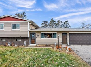 1716 Holley St, Holmen, WI 54636