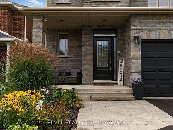 4th image of 44 Graihawk Dr