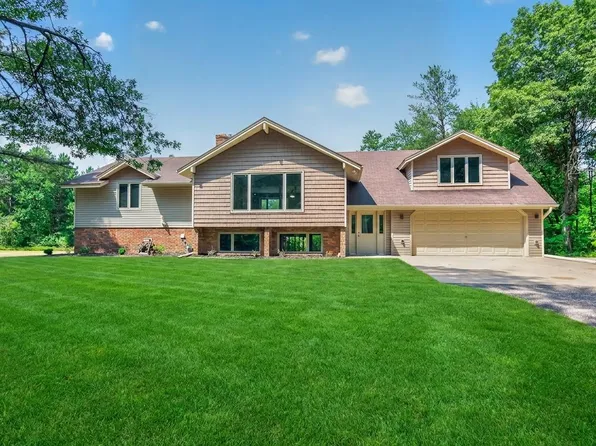 20740 Viking Blvd NE, Wyoming, MN 55092