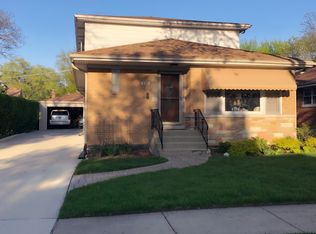 8311 N Osceola Ave, Niles, IL 60714