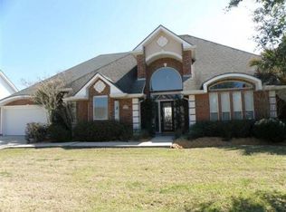 3637 Lake Kristin Dr, Gretna, LA 70056