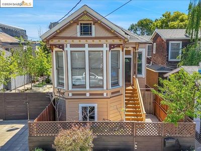 667 46th St, Oakland, CA, 94609