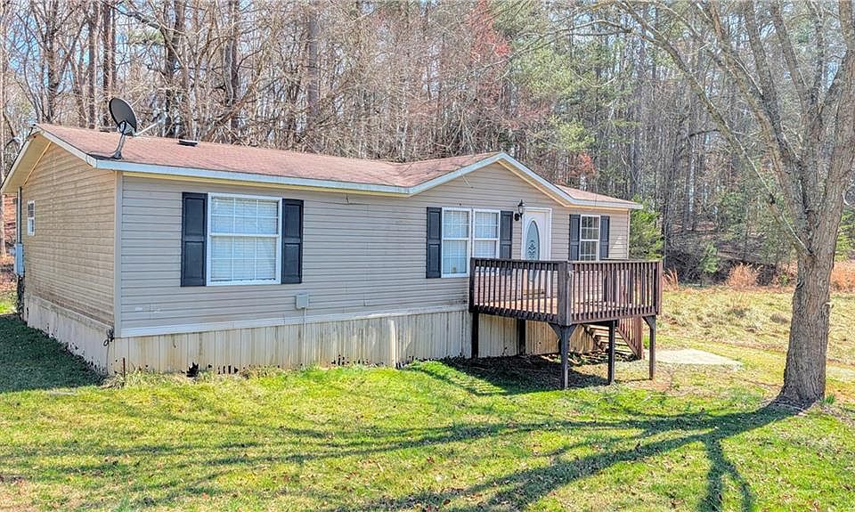 1st image of 1562 Grindle Bridge Rd