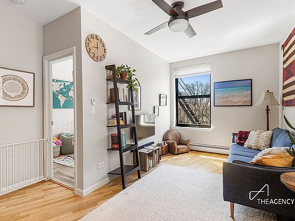 5th image of 115 Eastern Pkwy APT 4F
