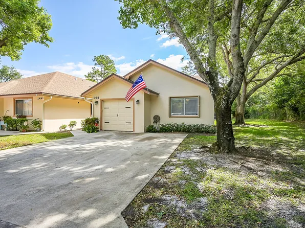 146 Paradise Crescent, Royal Palm Beach, FL 33411
