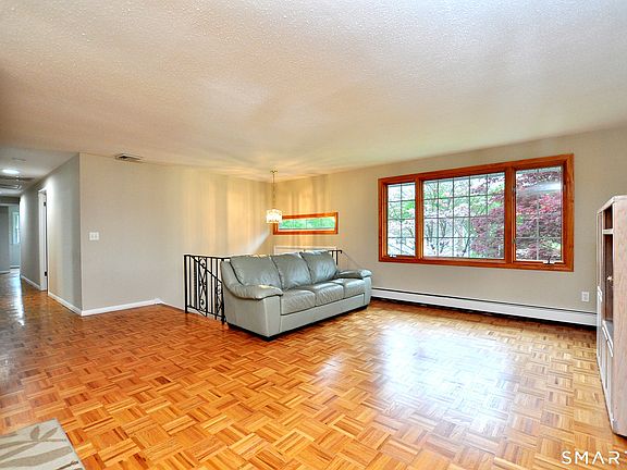 5th image of 65 Winthrop Road