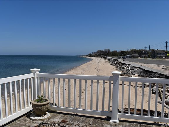 3rd image of 52755 Soundview Avenue