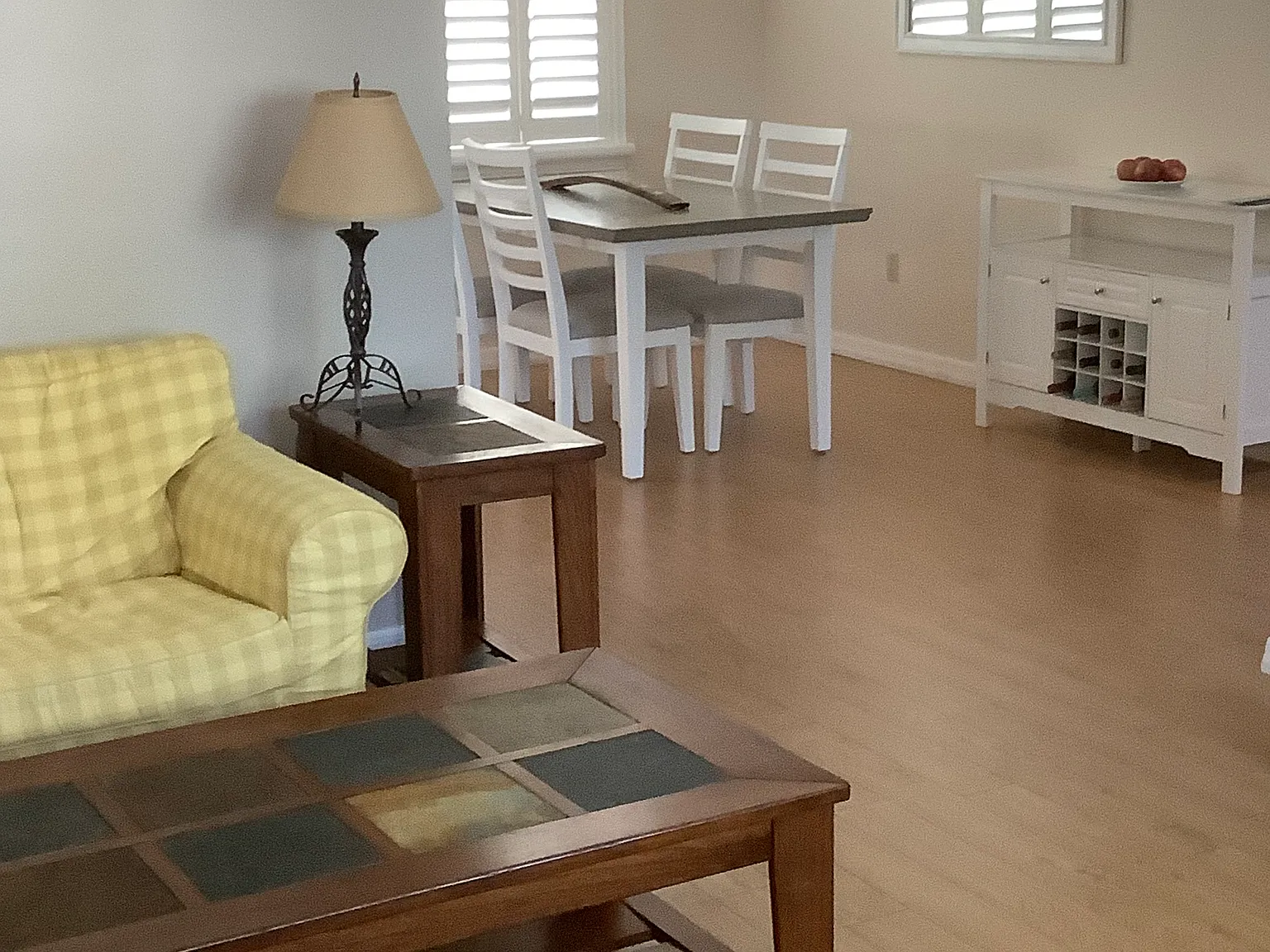 2 bed, 1300 sqft, $2,100 — Photo 4