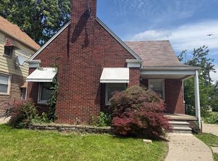 4904 Maple St, Dearborn, MI 48126