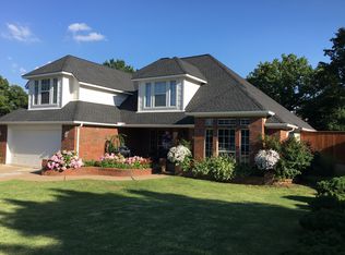 604 W 35th Pl, Sand Springs, OK 74063