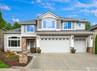 27534 SE 28th Pl, Sammamish, WA 98075
