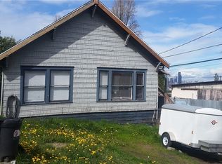 3014 SW Charlestown St, Seattle, WA 98126