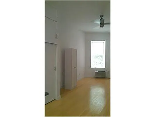 Rented by Douglas Elliman | media 25