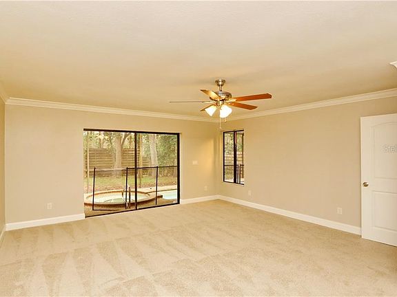 4th image of 14633 Village Glen Cir