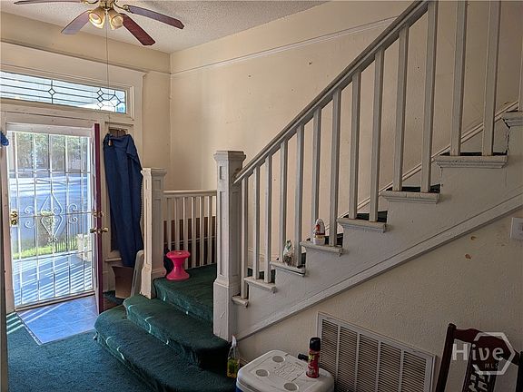 2nd image of 1104 E 32nd Street